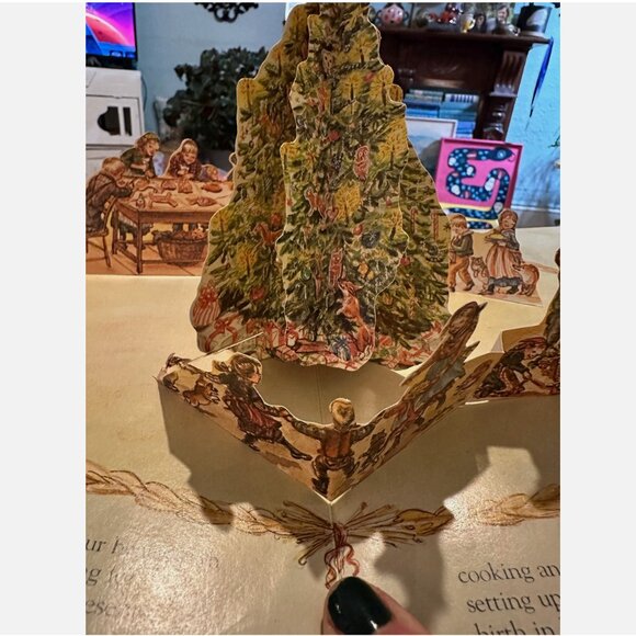 Vtg TASHA TUDOR A BOOK OF CHRISTMAS POP UP First Edition Childrens Christmas - Picture 2 of 4